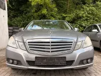 Usado Mercedes E220 170 CV (125 kW) 2009 Gris Berlina