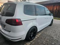 Gebraucht VW Sharan Life 140 PS (102 kW) 2014 Weiß Van / Kleinbus