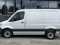 Gebraucht Mercedes Sprinter 170 PS (125 kW) 2022 Lackfarbe iridiumsilber mb 977 Van
