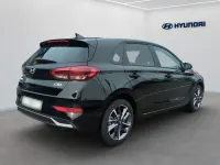 Gebraucht Hyundai i30 Advantage 140 PS (102 kW) 2026 Abyss black Limousine