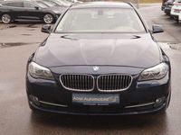 Gebraucht BMW 530 Performance 245 PS (180 kW) 2010 Imperialblau brillanteffekt me Kombi