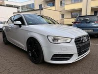 Gebraucht Audi A3 Ambiente 150 PS (110 kW) 2012 Weiß Limousine