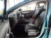 Neu MG MG4 EV 180 kW (245 PS) 2026 Rot (dynamic red) Kleinwagen