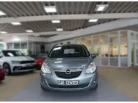 Gebraucht Opel Meriva Edition 101 PS (74 kW) 2010 Silbersee/perl silber (m2) (metallic) Van / Kleinbus