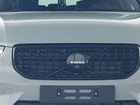 Gebraucht Volvo XC40 Plus 197 PS (144 kW) 2025 Grau SUV