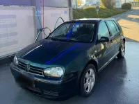 Second-hand VW Golf III 101 CP (74 kW) 1999 Verde Hatchback