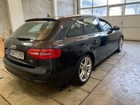 Używany Audi A4 S-Line 177 KM (130 kW) 2015 Niebieski Kombi