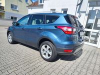 Gebraucht Ford Kuga Titanium 150 PS (110 kW) 2019 Blau SUV