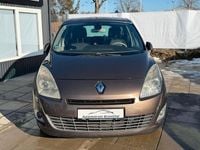 Gebraucht Renault Scénic III Luxe 131 PS (96 kW) 2010 Braun Van / Kleinbus