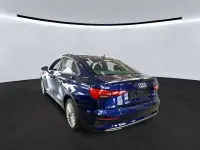 Gebraucht Audi A3 Sport 150 PS (110 kW) 2022 Navarrablau Limousine