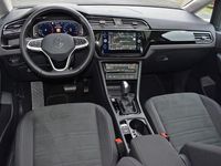 Gebraucht VW Touran Highline 150 PS (110 kW) 2025 Schwarz Van / Kleinbus