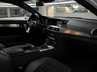 Gebraucht Mercedes C220 AMG 170 PS (125 kW) 2014 Silber Coupé