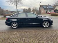 Gebraucht Audi A3 Performance 116 PS (85 kW) 2018 Schwarz Limousine