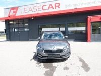 Gebraucht Skoda Octavia Style 150 PS (110 kW) 2023 Grau Kombi