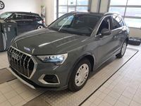 Gebraucht Audi Q3 Advanced 150 PS (110 kW) 2023 Nanograu metallic SUV