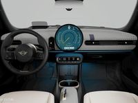 Gebraucht Mini Cooper Favoured 156 PS (114 kW) 2024 Grün Kleinwagen