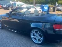 Gebraucht BMW 120 Cabriolet 170 PS (125 kW) 2008 Schwarz Cabrio