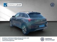 Gebraucht VW T-Roc Move 110 PS (80 kW) 2024 Grau SUV