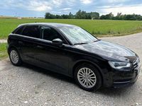 Gebraucht Audi A3 110 PS (80 kW) 2014 Schwarz Kombi