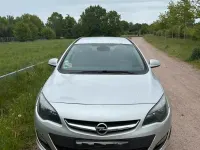 Gebraucht Opel Astra 136 PS (100 kW) 2015 Silber Kombi