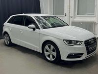 Gebraucht Audi A3 Sport 150 PS (110 kW) 2015 Weiß Limousine