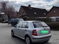 Gebraucht Skoda Fabia 75 PS (55 kW) 2000 Silber Kleinwagen