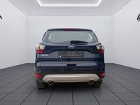 Gebraucht Ford Kuga 120 PS (88 kW) 2017 Blau SUV