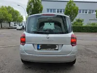 Gebraucht Renault Modus Dynamique 111 PS (81 kW) 2009 Silber Van / Kleinbus