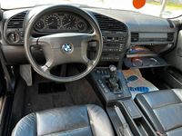 Gebraucht BMW 318 Cabriolet 115 PS (84 kW) 1998 Schwarz Cabrio