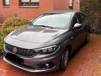 Gebraucht Fiat Tipo Lounge 95 PS (69 kW) 2017 Grau Kleinwagen