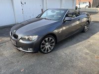 Gebraucht BMW 320 Cabriolet 170 PS (125 kW) 2007 Grau Cabrio