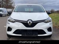 Gebraucht Renault Clio V Equilibre 67 PS (49 kW) 2023 Weiß Limousine