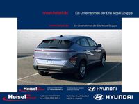 Neu Hyundai Kona Select 128 PS (94 kW) 2025 Blau SUV