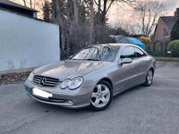 Gebraucht Mercedes CLK200 218 PS (160 kW) 2003 Gold Coupé