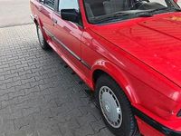 Gebraucht BMW 325 170 PS (125 kW) 1990 Rot Limousine
