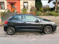 Gebraucht Peugeot 207 55 PS (40 kW) 2009 Schwarz Limousine
