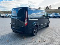 Gebraucht Ford Transit Custom Sport 170 PS (125 kW) 2017 Schwarz Van / Kleinbus