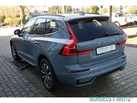 Gebraucht Volvo XC60 Plus 197 PS (144 kW) 2023 Grau metallic SUV