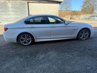 Gebraucht BMW 530 258 PS (189 kW) 2012 Weiß Limousine
