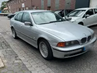 Second-hand BMW 520 Basis 150 CP (110 kW) 1999 Argintiu Berlinǎ