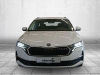 Gebraucht Skoda Octavia Selection 150 PS (110 kW) 2024 Moonweiß metallic Kombi