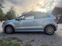 Gebraucht VW Polo 75 PS (55 kW) 2012 Blau Kleinwagen