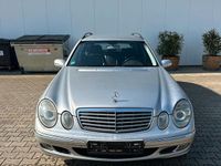 Gebraucht Mercedes E320 204 PS (150 kW) 2003 Silber Kombi