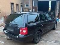 Second-hand VW Passat 101 CP (74 kW) 2004 Negru Break