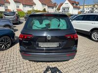 Gebraucht VW Tiguan Comfortline 131 PS (96 kW) 2019 Schwarz SUV