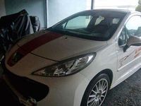 Gebraucht Peugeot 207 150 PS (110 kW) 2008 Weiß Limousine