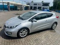 Gebraucht Kia Ceed 135 PS (99 kW) 2013 Schwarz Kleinwagen