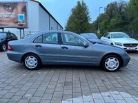 Gebraucht Mercedes C220 150 PS (110 kW) 2004 Blau Limousine