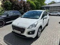 Gebraucht Peugeot 3008 Active 120 PS (88 kW) 2016 Weiß Van / Kleinbus