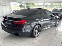 gebraucht BMW 740 d xDrive+M-Sportpaket+Massage+ACC+Glasdach